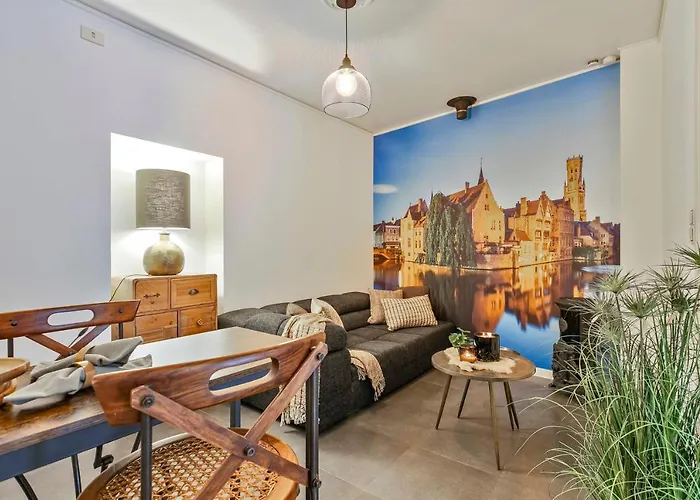 Hotel: Huswell - Charming Getaway In The Historical City Center